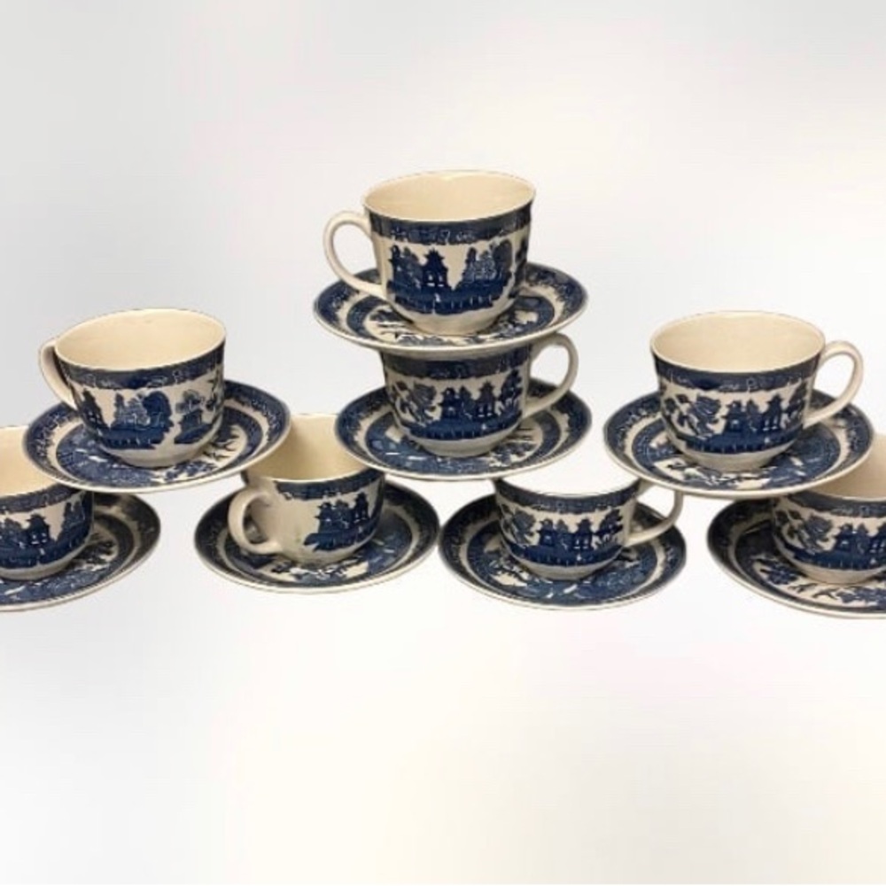 Johnson bros england 1883 saucer and teacup set of 8 blue